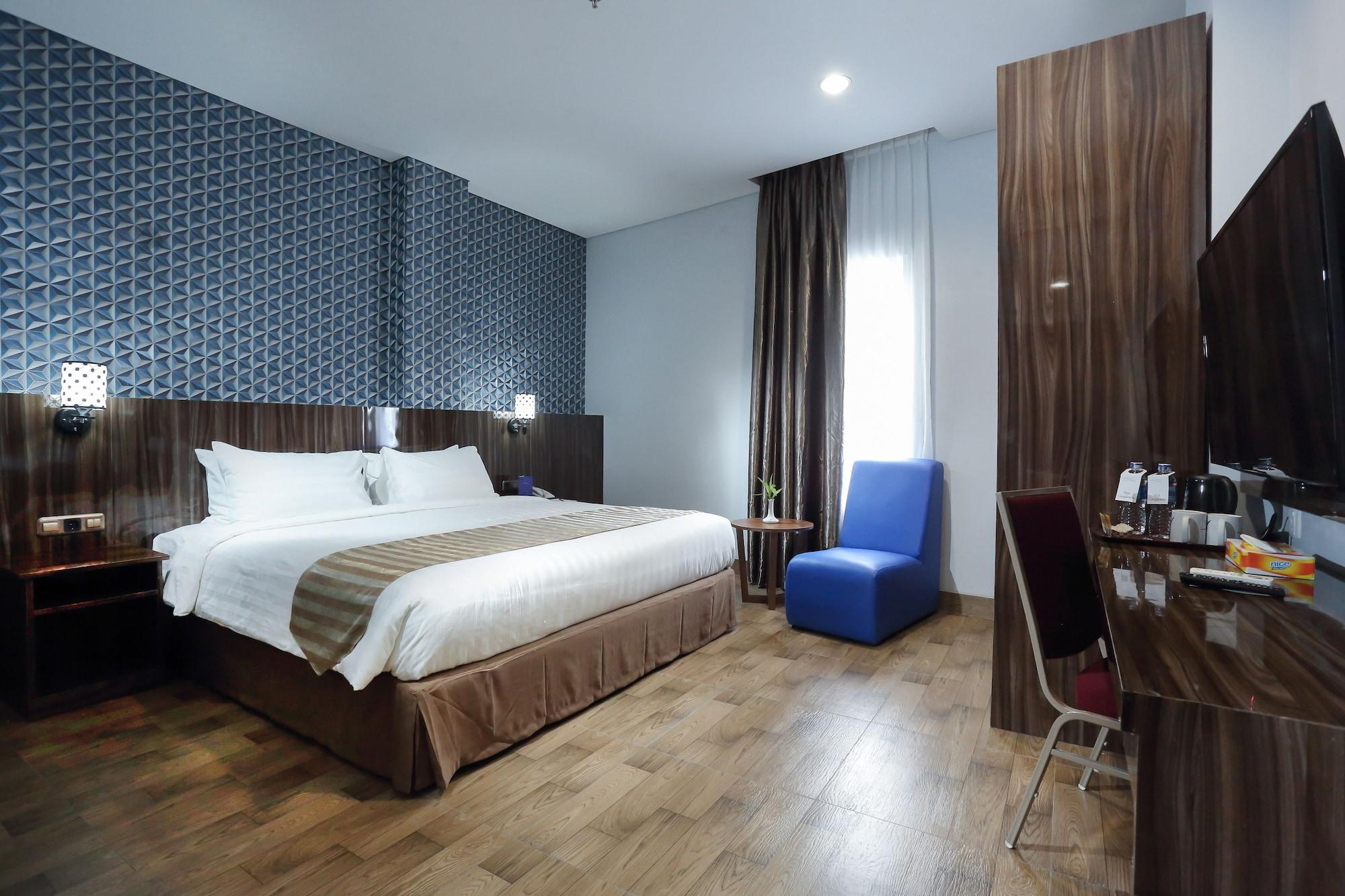 Horison Express Sentani Hotel Джаяпура Екстериор снимка